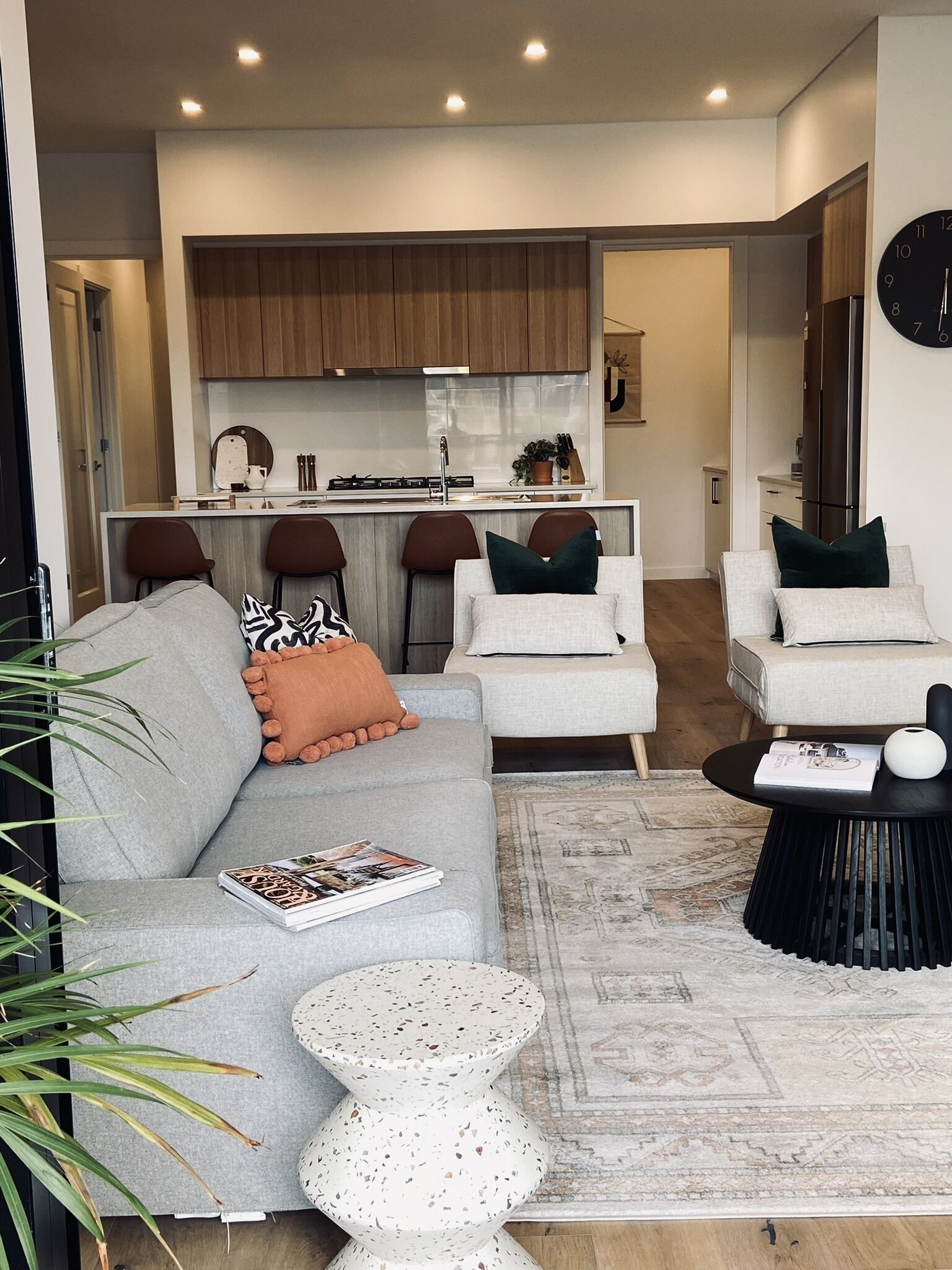 SYLO Luxury Apartment - Lvl 2