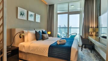 Iron/ironing board, free WiFi