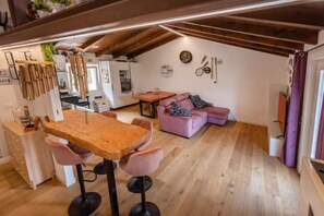 Interior - Lovely apartment a stone's throw from the lake and close to the center (Malcesine)