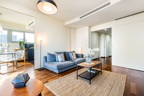 Smart TV, offices
