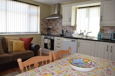 Cosy two Bedroom Cottage on the Mullet Peninsula