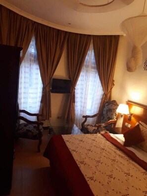 Standardzimmer | Kostenloses WLAN, Bettwäsche
