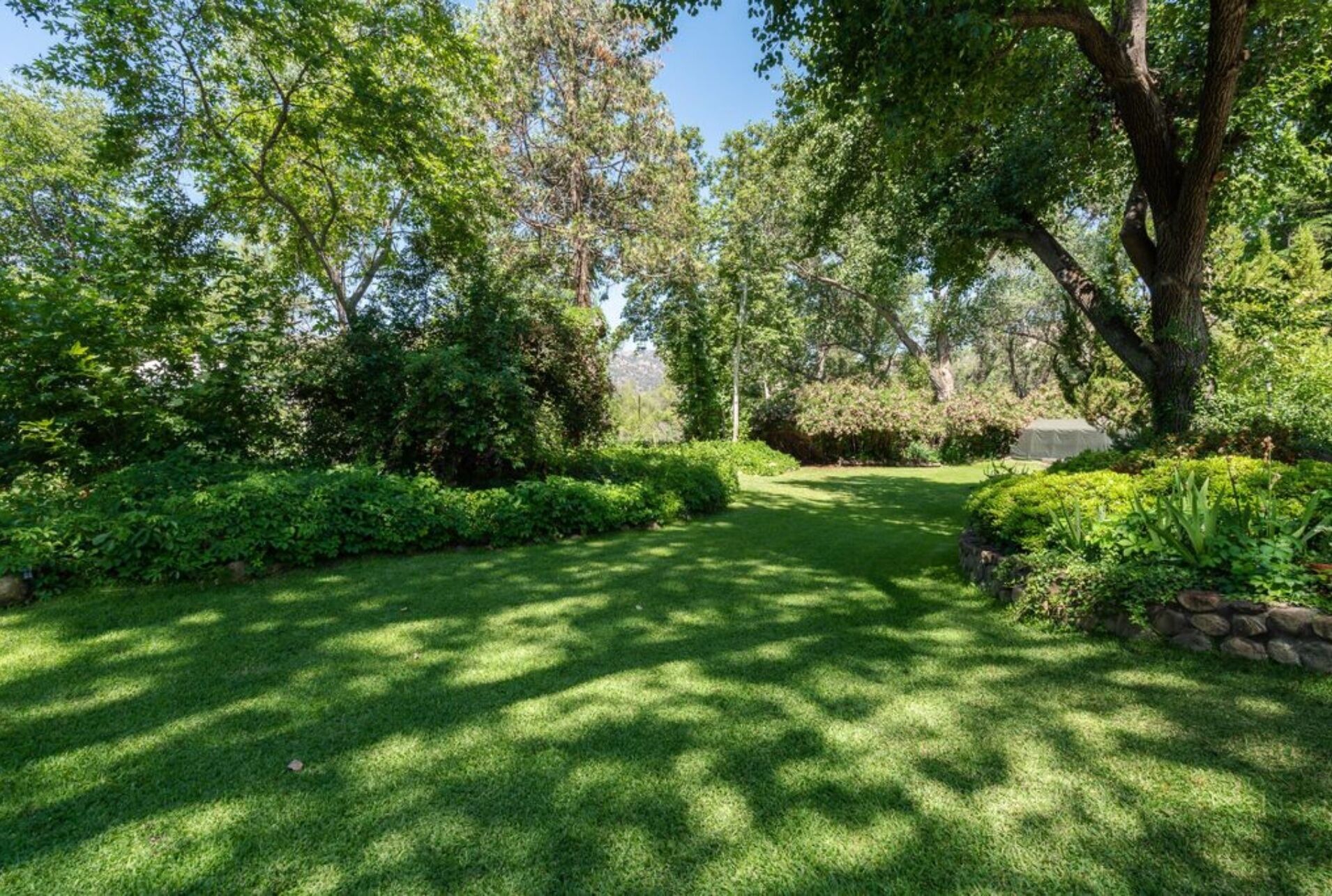 Riverfront Home—best swimming hole in Three Rivers!