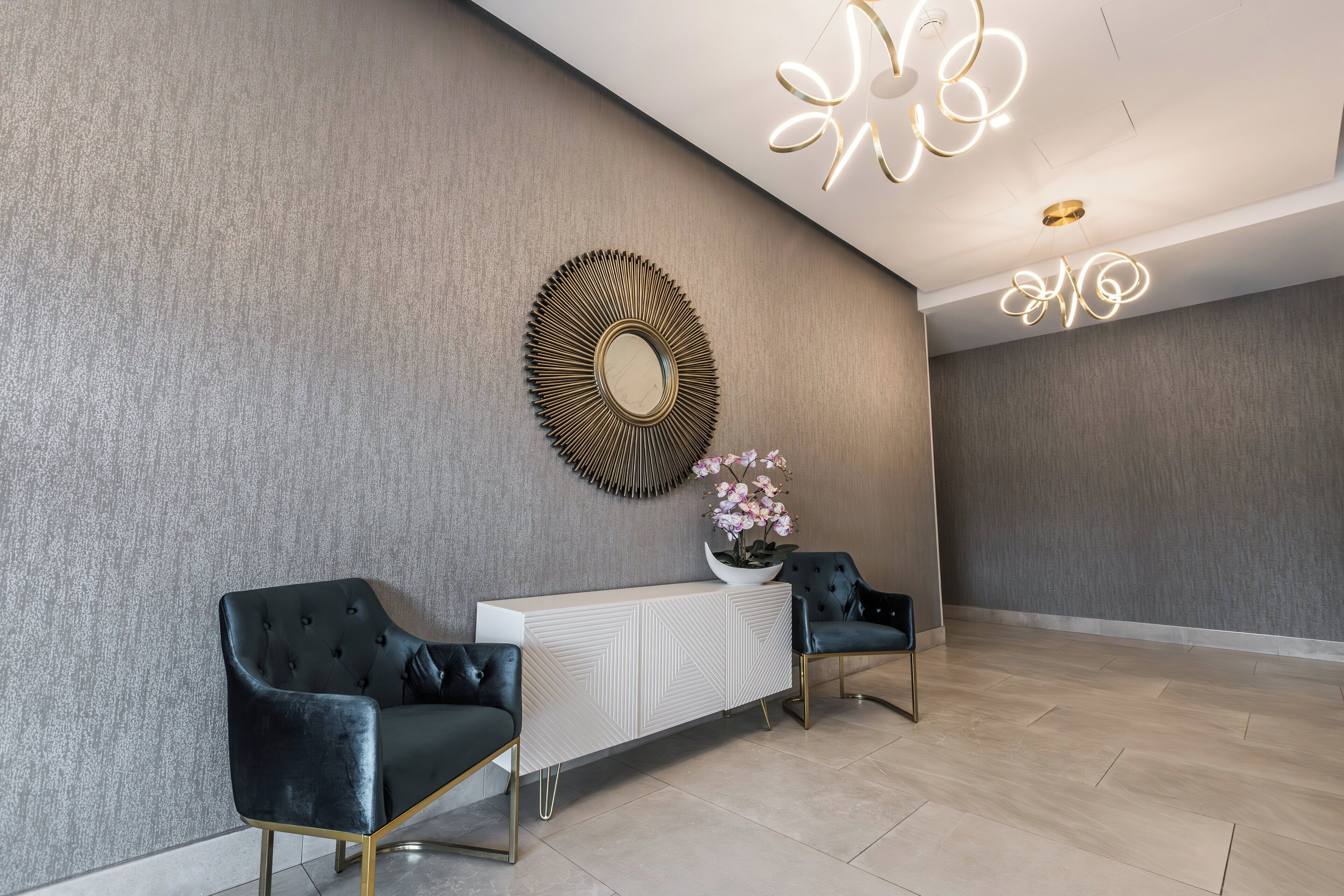 Photo - Holiday Inn Express & Suites Toronto Airport South by IHG