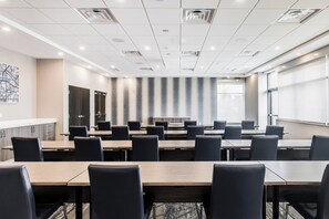 Meeting facility - Holiday Inn Express & Suites Toronto Airport South by IHG (Toronto)