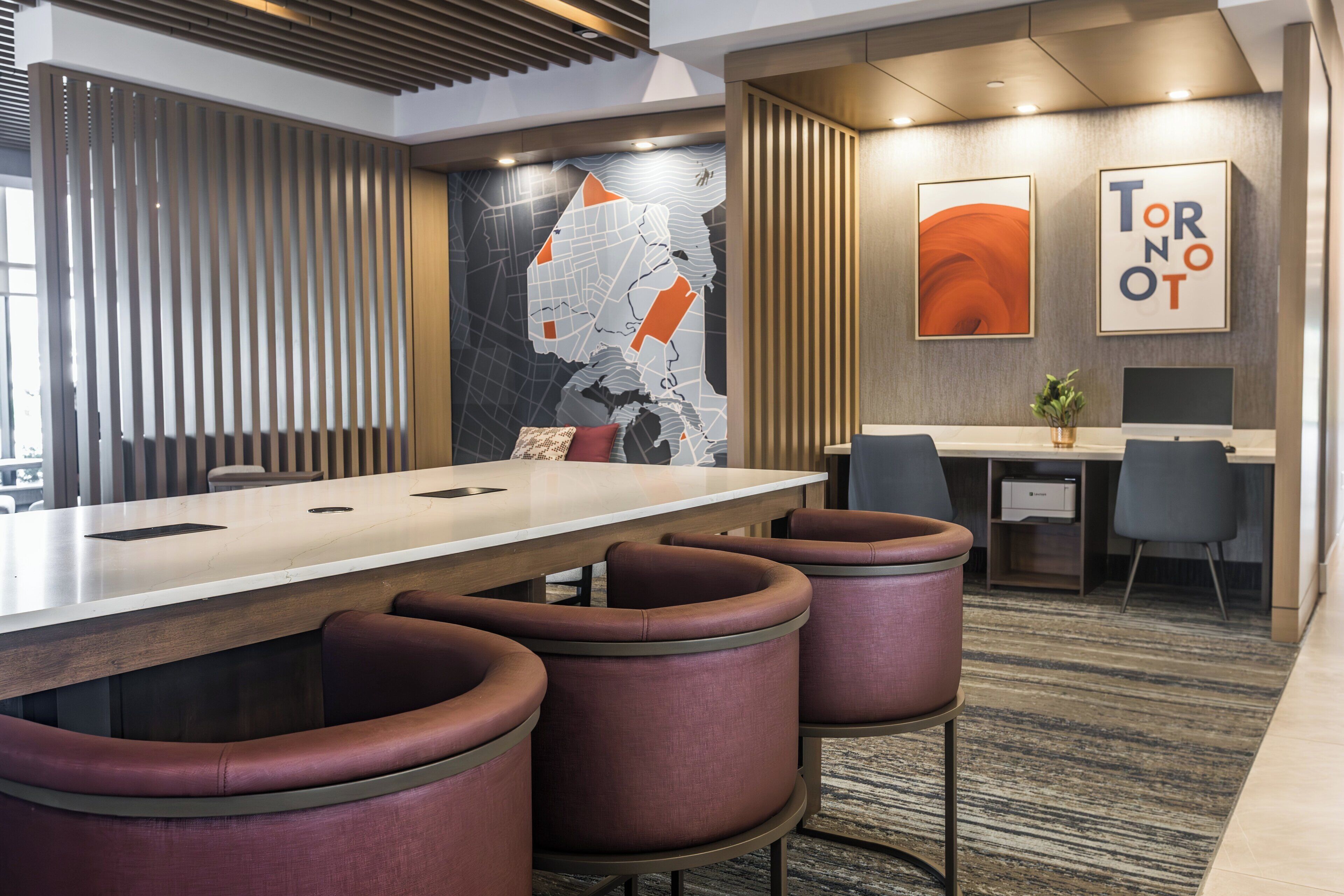 Photo - Holiday Inn Express & Suites Toronto Airport South by IHG
