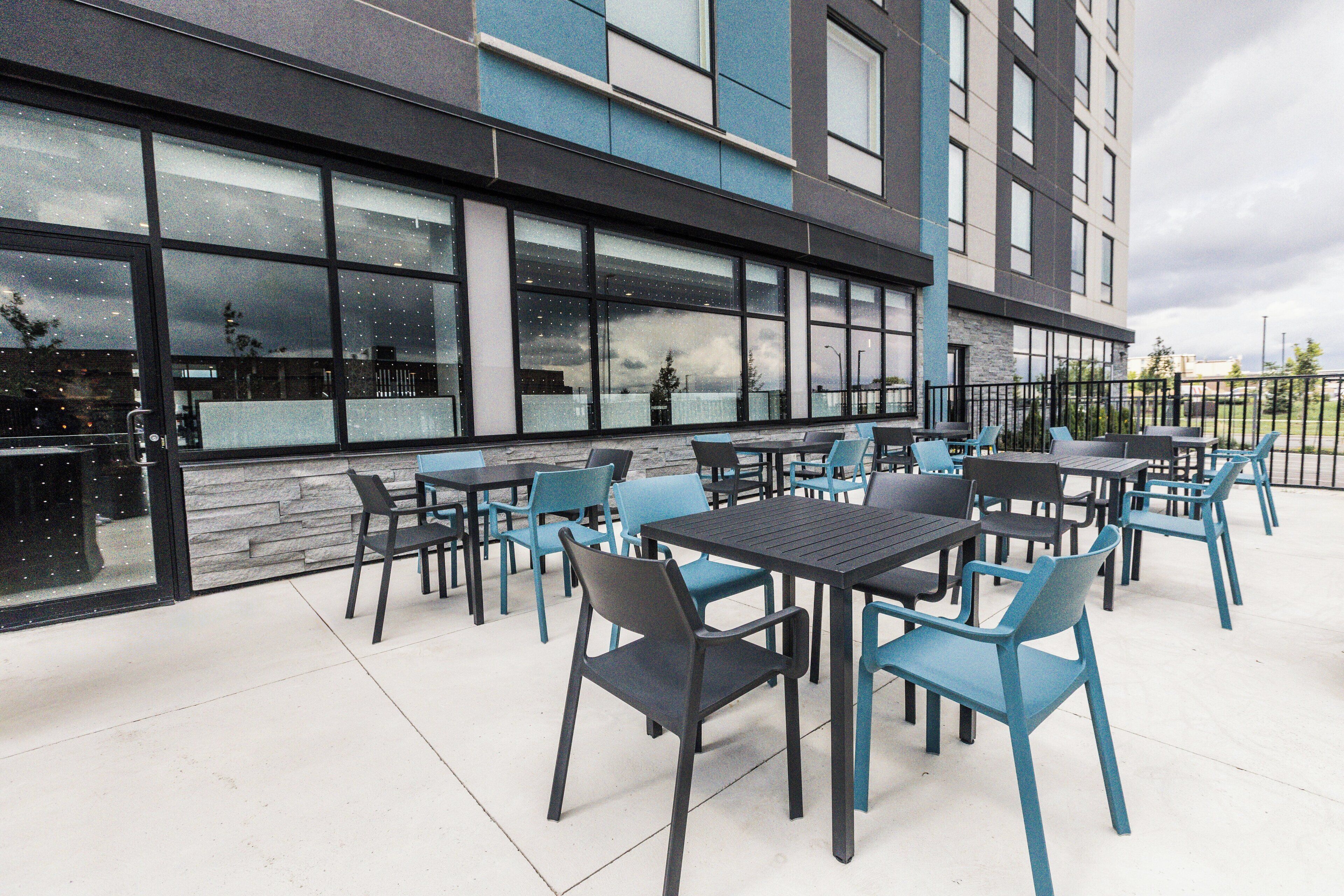 Photo - Holiday Inn Express & Suites Toronto Airport South by IHG