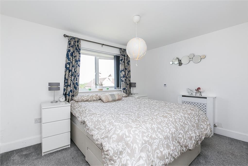 4 soverom, safe på rommet, skrivebord og strykejern/-brett