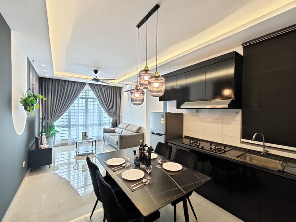 In-room dining - ARC Austin Hills Residensi By Antlerzone (Johor Bahru)