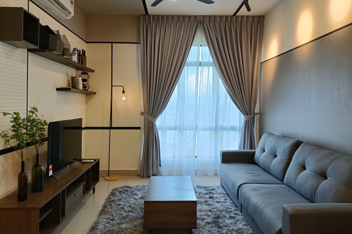 Apartemen Basic | Area keluarga | Smart TV 40-inci dengan saluran TV digital