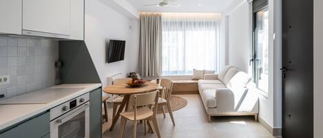 Superior Apartment | Private kitchen | Full-size fridge, oven, stovetop, espresso maker