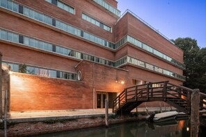 Exterior - App 37- Centrale Mazzoni (Venecia)