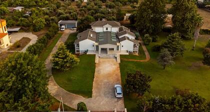 Beautiful 3-bed Villa in Preveza