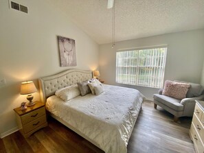 Appartamento, letti multipli, accesso alla piscina | 3 camere, con stile personalizzato, con arredamento individuale