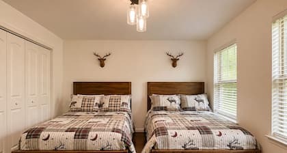 The Fawn Château w/ Game Room & sauna