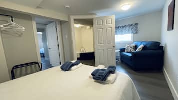 Cape Race Junior Suite | Premium bedding, down comforters, Select Comfort beds