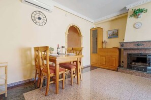 Dining - Los Boliches apartment by Costarentals - Ref 122 (Fuengirola)