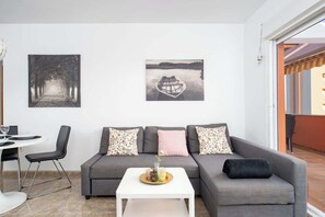 Téléviseur, bureau