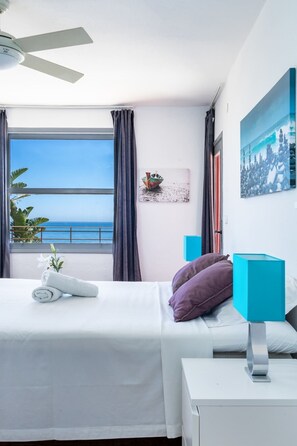 4 soverom, strykejern/-brett, reiseseng for barn og wi-fi (inkludert)