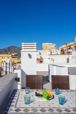Outdoor dining - Beachclose Penthouse by Costarentals - Ref 15 (Fuengirola)