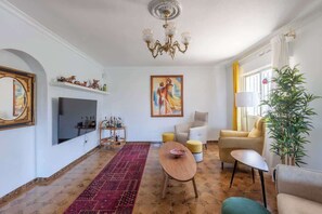 Smart TV, fireplace, offices - Stunning Villa with pool by Costarentals - Ref 30 (Fuengirola)