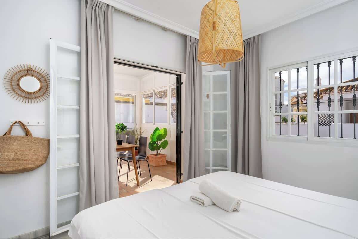 3 quartos, ferros/tábuas de passar roupa, Wi-Fi de cortesia