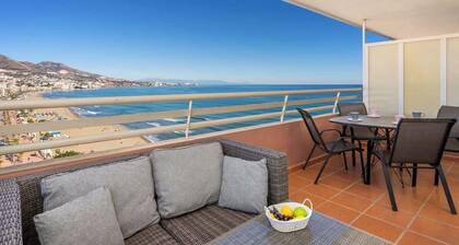 Beachfront Stella Maris by Costarentals - Ref 36