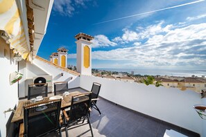 Outdoor dining - Panoramic penthouse in by Costarentals - Ref 50 (Calahonda)
