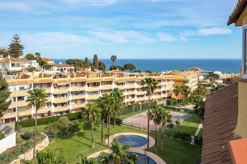 Stunning Rooftop Terrace Apartment in Torreblanca