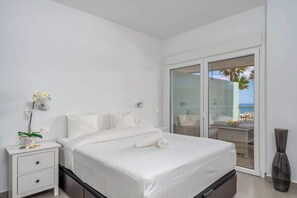3 bedrooms, iron/ironing board, travel crib, free WiFi