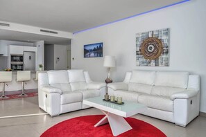 Smart TV, offices