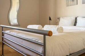 2 Schlafzimmer, Bügeleisen/Bügelbrett, kostenloses WLAN, Bettwäsche