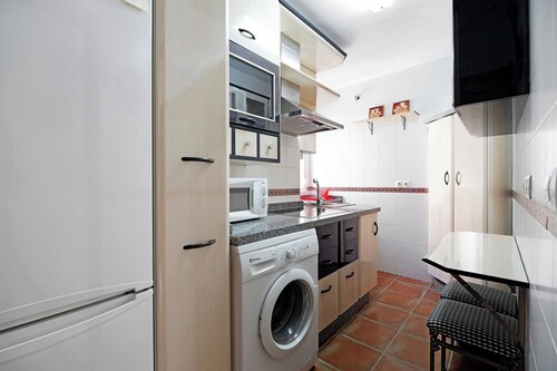 Apartment 'Casa Milagros' close to the Sea with Balcony