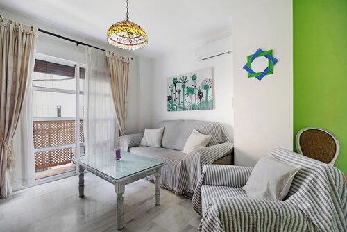 Apartment 'Casa Milagros' close to the Sea with Balcony