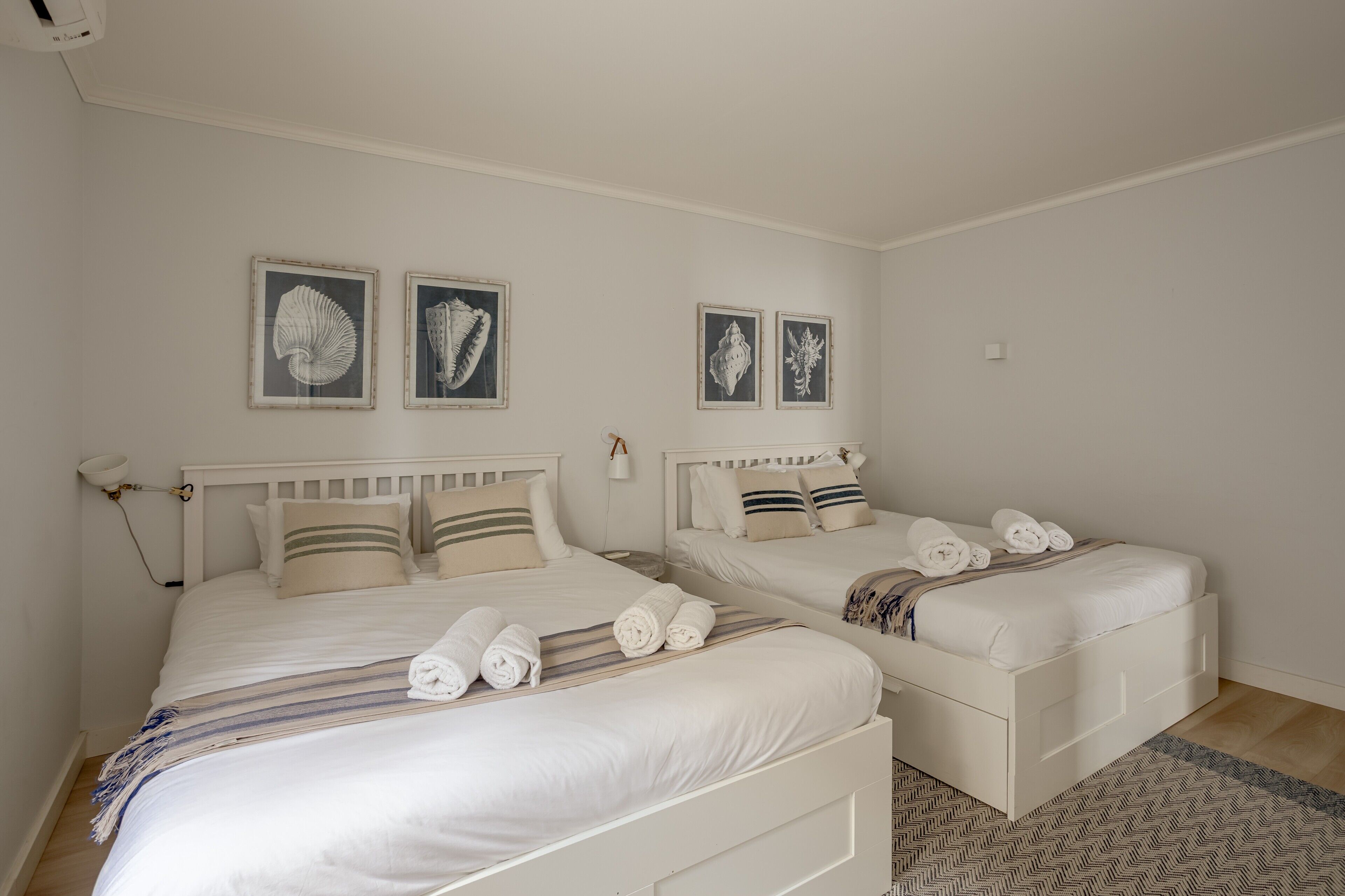 2 soverom, strykejern/-brett, wi-fi (inkludert) og sengetøy