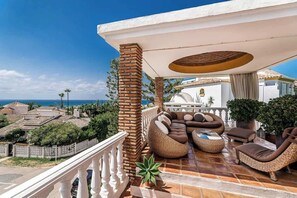 Terrace/patio - El Rosario sunny terrace by Costarentals - Ref M6 (Marbella)