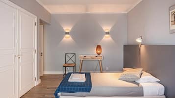 2 Schlafzimmer, BĂŒgeleisen/BĂŒgelbrett, kostenloses WLAN, BettwĂ€sche