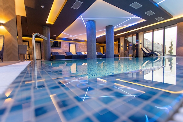 Piscine couverte