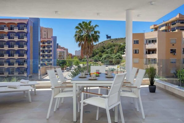 Outdoor dining - Blue apt in Torreblanca by Costarentals - Ref 174 (Fuengirola)