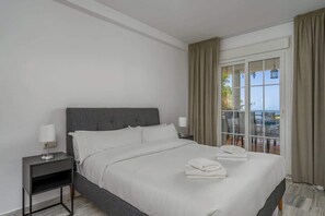 2 chambres, fer et planche à repasser, Wi-Fi gratuit, draps fournis