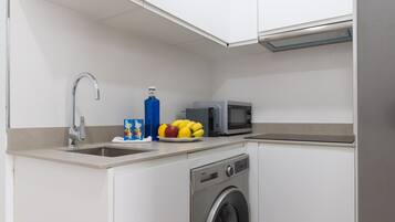 Fridge, microwave, coffee/tea maker, electric kettle