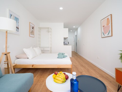 HomeForGuest Studio Sol Canteras with terrace 