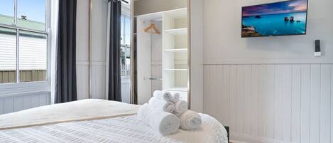 3 Schlafzimmer, Bügeleisen/Bügelbrett, WLAN, Bettwäsche