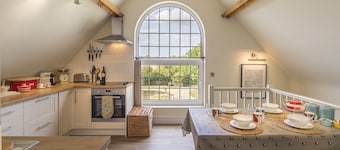Country cottage with beautiful views