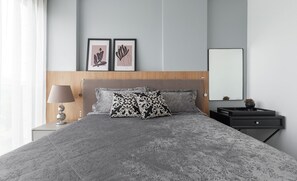 2 habitaciones, tabla de planchar con plancha, wifi y ropa de cama 