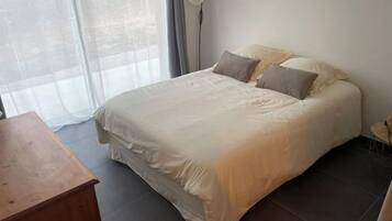 4 多间卧室、熨斗/熨衣板、旅行婴儿床、免费 WiFi