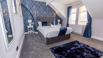 Rumah | 4 kamar tidur, setrika/meja setrika, Wi-Fi gratis, dan seprai linen