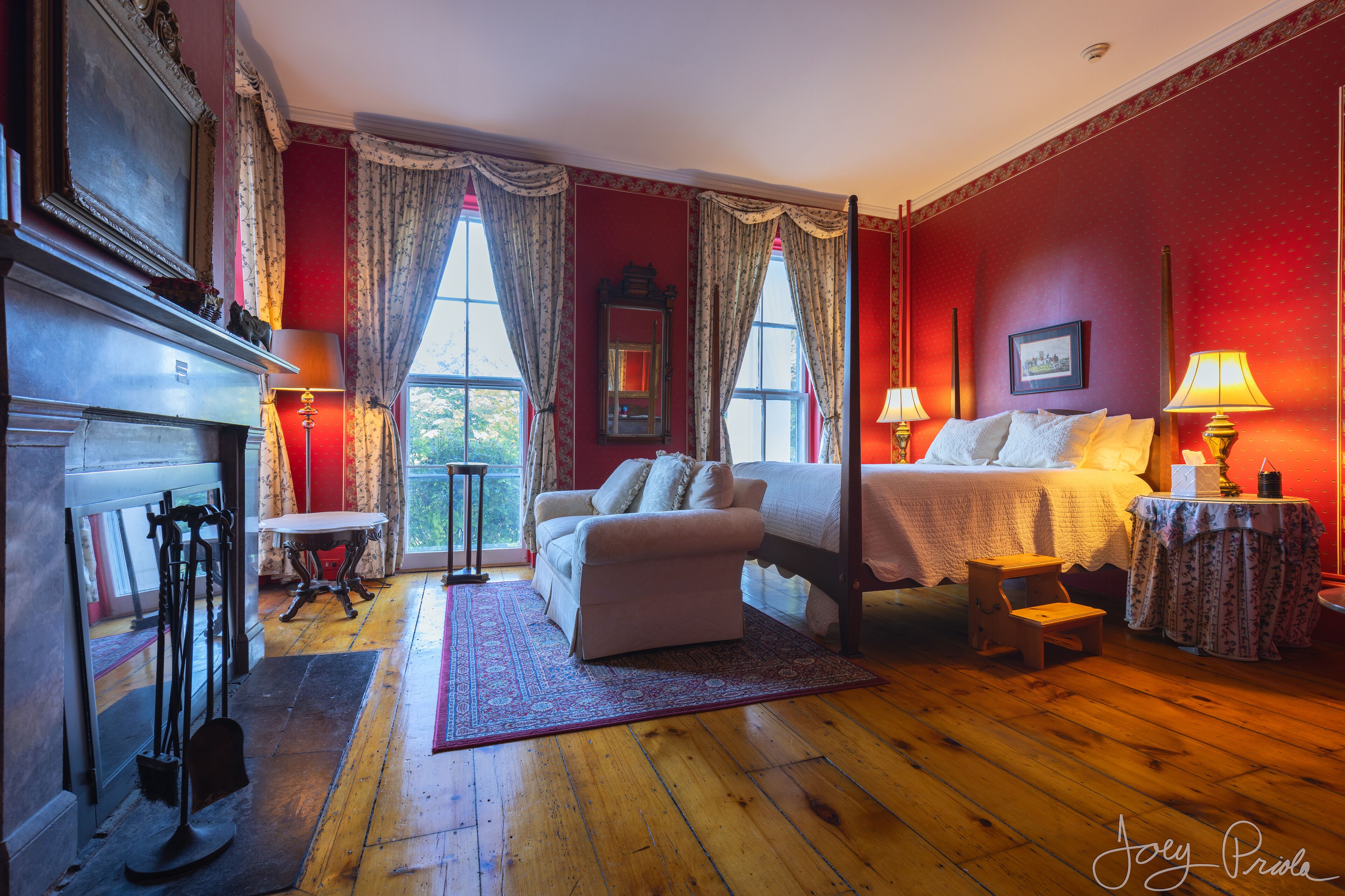 Phòng Cao cấp | Bộ đồ giường cao cấp, trang trí khác biệt 