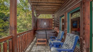 Terrace/patio - Perfect for Large Families • 5BR Gatlinburg Cabin w/ Game Room, Theater & HotTub (Gatlinburg)