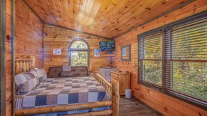 5 bedrooms, desk, iron/ironing board, travel crib - Perfect for Large Families • 5BR Gatlinburg Cabin w/ Game Room, Theater & HotTub (Gatlinburg)